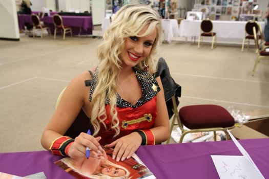 Jessy Erinn Klett autograph