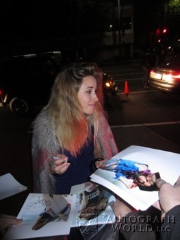 Jillian Zinser autograph