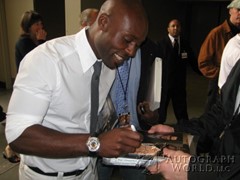 signing photo