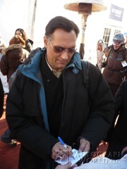 signing photo