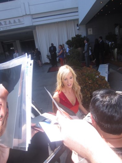 Joanne Froggatt autograph