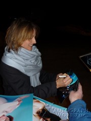 signing photo