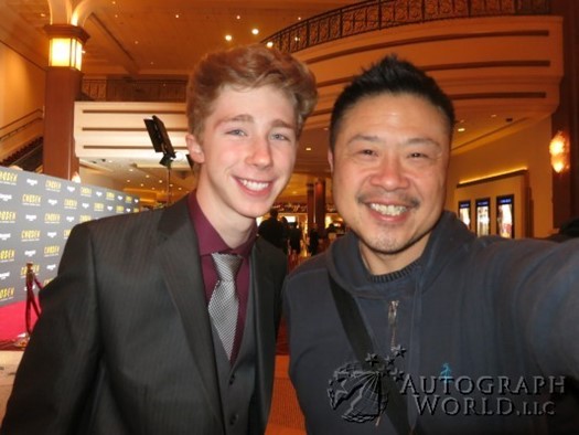 Joey Luthman autograph