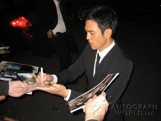 John Cho autograph