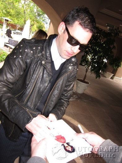 John Roberts autograph