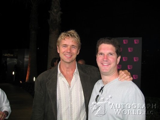 John Schneider autograph