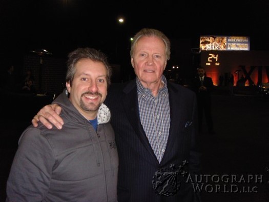 Jon Voight autograph