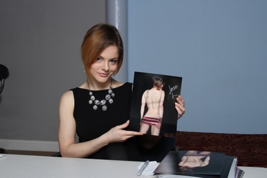 Josee Lanue autograph