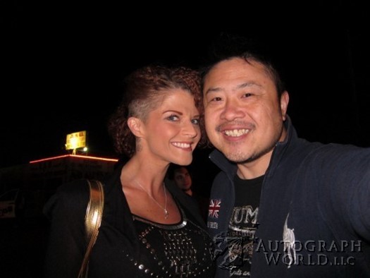 Joslyn James autograph