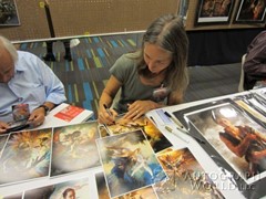 signing photo