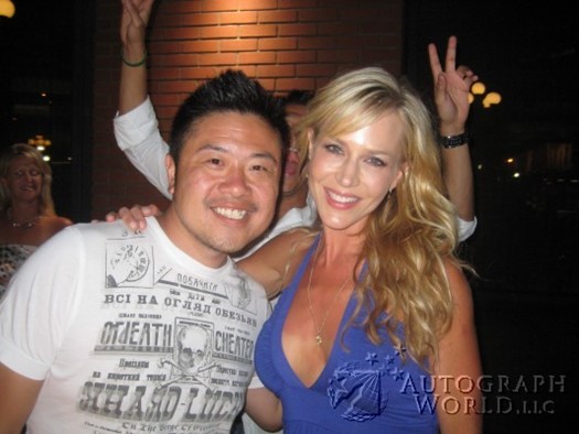 Julie Benz autograph