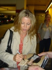 signing photo