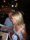 Julie Bowen signing proof
