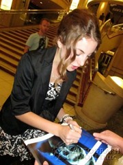 signing photo
