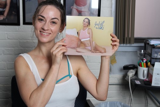 Juliet Wilde autograph