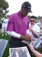 signing photo
