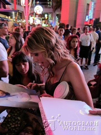 KaDee Strickland autograph