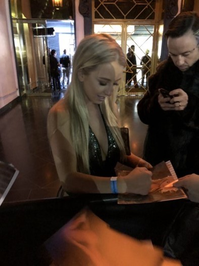 Kali James autograph