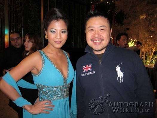 Karin Anna Cheung autograph