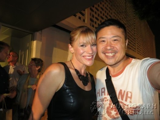 Katee Sackhoff autograph