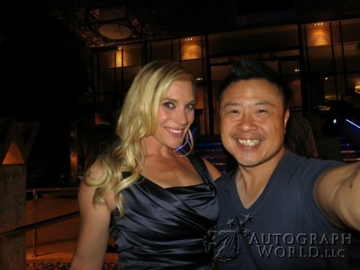 Katee Sackhoff autograph