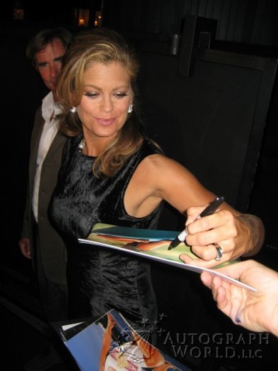 Kathy Ireland autograph