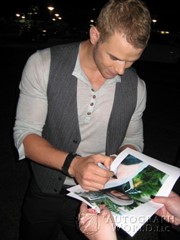 signing photo