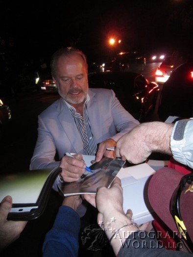 Kelsey Grammer autograph