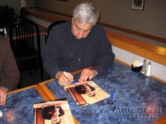 signing photo