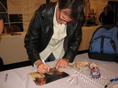 signing photo