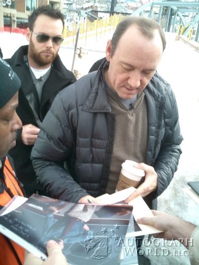 Kevin Spacey autograph