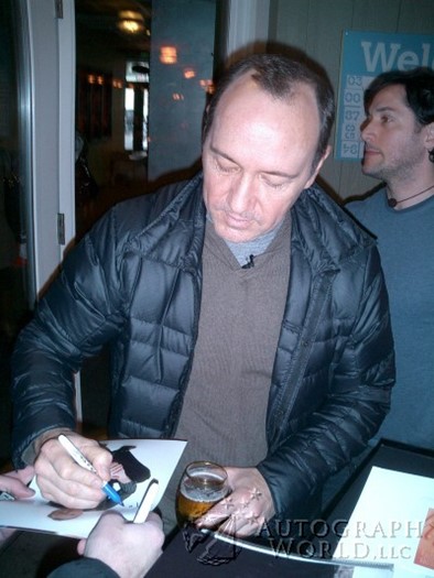Kevin Spacey autograph