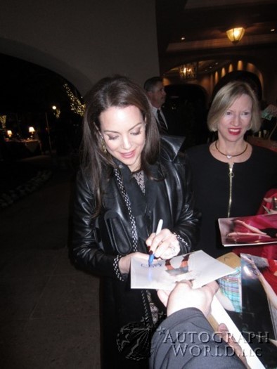 Kimberly Williams autograph