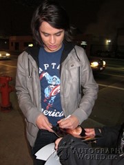 signing photo