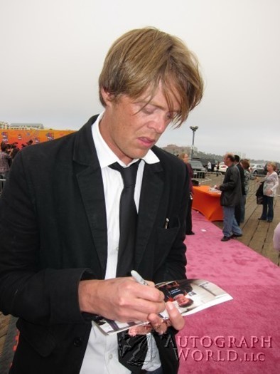 Kris Marshall autograph