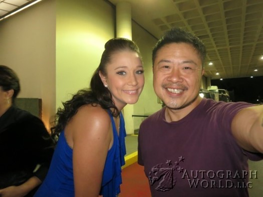 Kristen Renton autograph