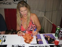 signing photo