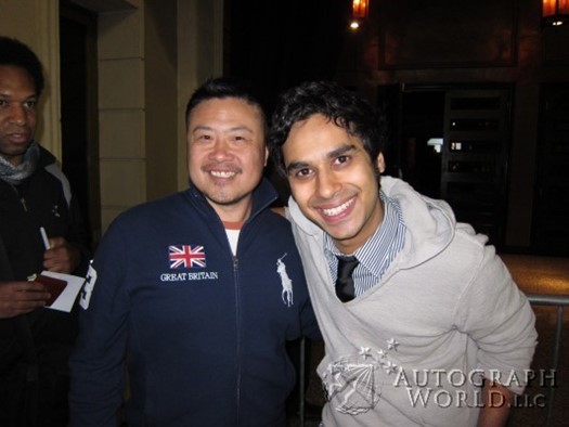 Kunal Nayyar autograph