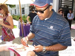 signing photo