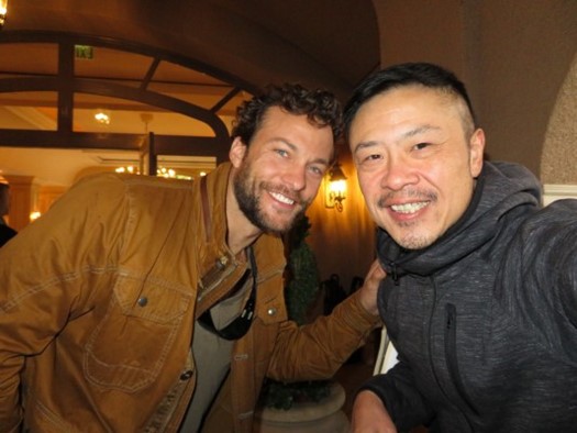 Kyle Schmid autograph