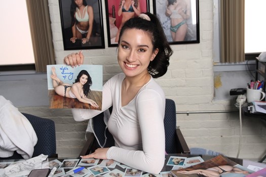 Kylie Kennedy autograph