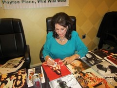 signing photo