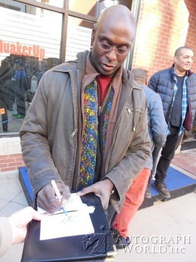 Lance Reddick autograph