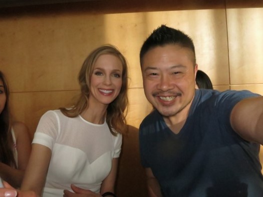 Laura Regan autograph