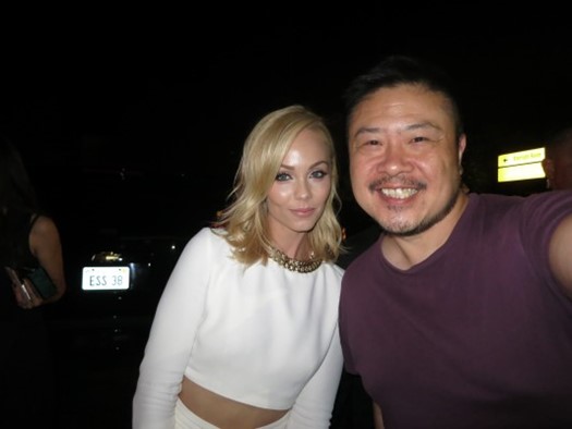 Laura Vandervoort autograph