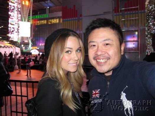 Lauren Conrad autograph