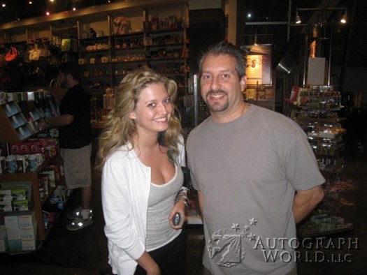 Lauren Storm autograph