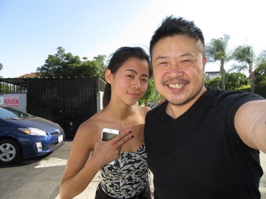 Leah Lewis autograph