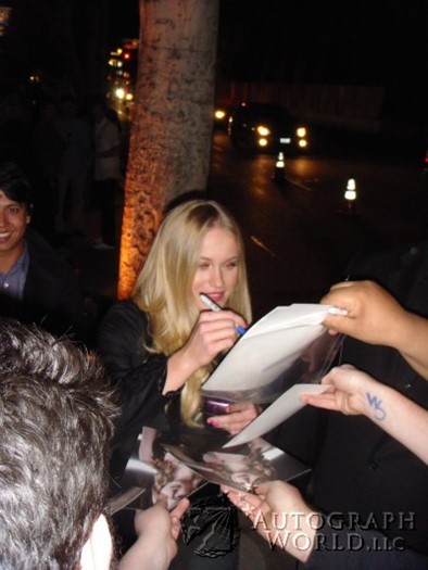 Leven Rambin autograph