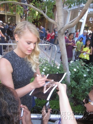 Leven Rambin autograph